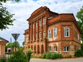Дом Шкарина