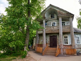 Дом Ханыкова