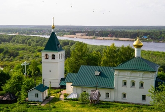 Заехать в Дудин монастырь