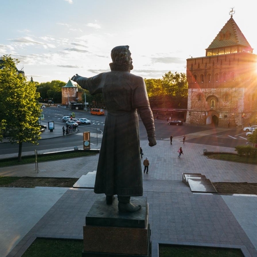 Площадь Минина и Пожарского