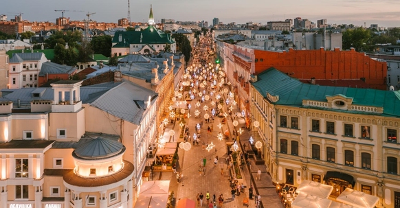 Walking route along Bolshaya Pokrovskaya Street
