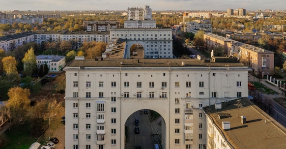 Конструктивизм, ампир и заводские традиции: гид по Автозаводскому району