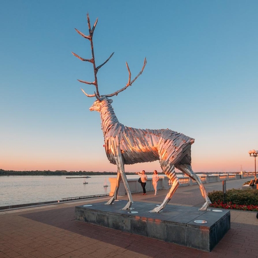 Скульптура «Олень»