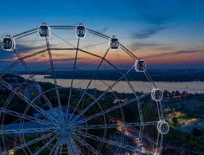 The Koleso NiNo ferris wheel