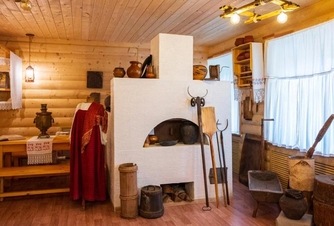 Visit the exhibition at the Otchina Center