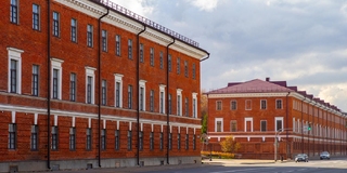 Красные казармы