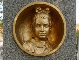 The grave of Tanya Savicheva