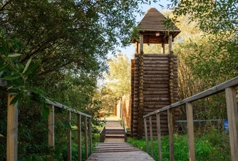 Collect mineral water in the sacred «Boiling Spring»