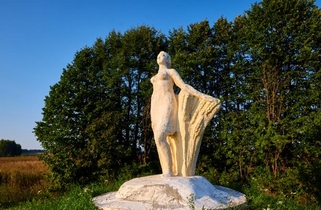 Sculpture of a female collective farmer