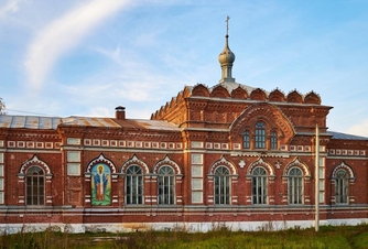 Посетить Васильевскую церковь 