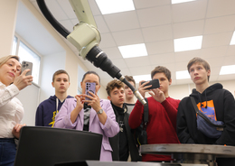 Экскурсия на предприятие «ФОЛИПЛАСТ» "3D-революция: экскурсия в мир полимерных технологий"